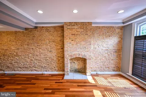 Living - 6 N Luzerne Ave, Baltimore, MD 21224 photo 2 of 6