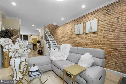 2215 E Chase St, Baltimore, MD 21213 photo 1