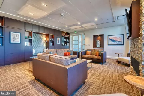 100 Harborview Dr #609, Baltimore, MD 21230 photo 41