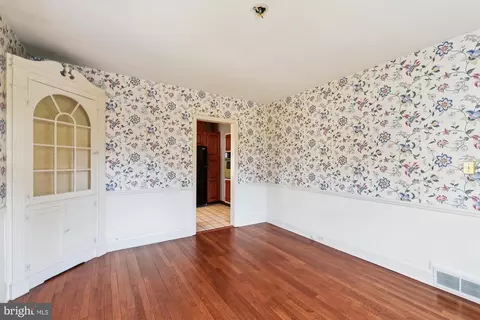 5433 Springlake Way, Baltimore, MD 21212 photo 13