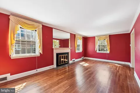 5433 Springlake Way, Baltimore, MD 21212 photo 9