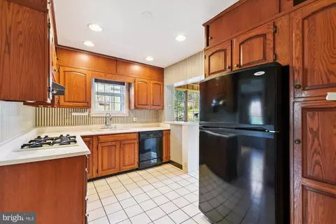 5433 Springlake Way, Baltimore, MD 21212 photo 18