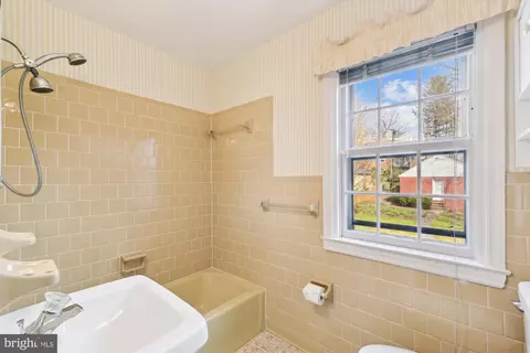 5433 Springlake Way, Baltimore, MD 21212 photo 40
