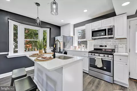 Kitchen - 1263 Limit Ave, Baltimore, MD 21239 photo 4 of 4