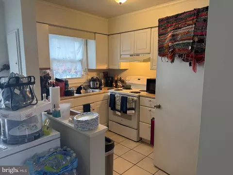 Kitchen - 2000 Brunt St, Baltimore, MD 21217 photo 1 of 1