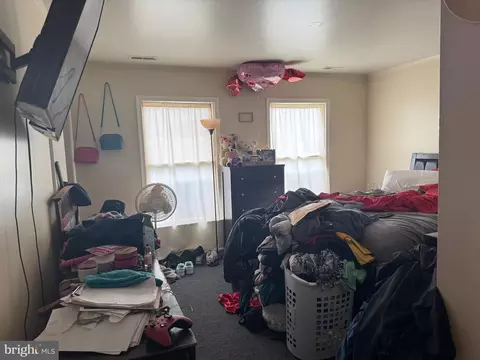 Bedroom - 2000 Brunt St, Baltimore, MD 21217 photo 1 of 3
