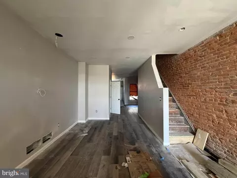 2118 N Wolfe St, Baltimore, MD 21213 photo 4