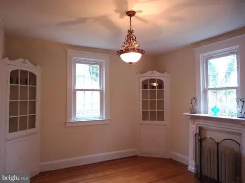 5309 Wendley Rd, Baltimore, MD 21229 photo 9