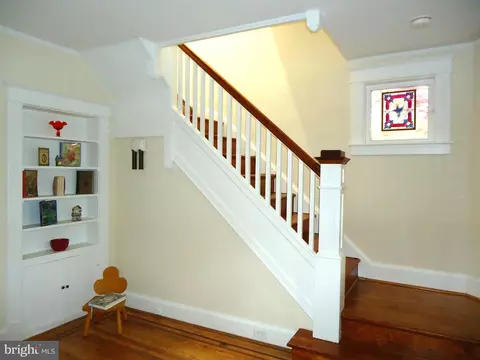 5309 Wendley Rd, Baltimore, MD 21229 photo 2