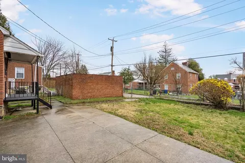 3701 Dennlyn Rd, Baltimore, MD 21215 photo 40