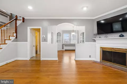 3701 Dennlyn Rd, Baltimore, MD 21215 photo 11