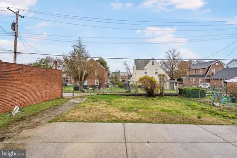 3701 Dennlyn Rd, Baltimore, MD 21215 photo 39