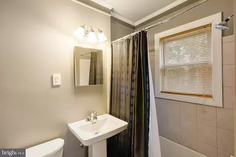 3701 Dennlyn Rd, Baltimore, MD 21215 photo 28