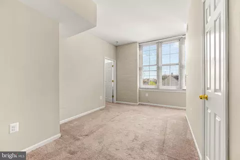 Bedroom - 1516 Lancaster St, Baltimore, MD 21231 photo 3 of 4