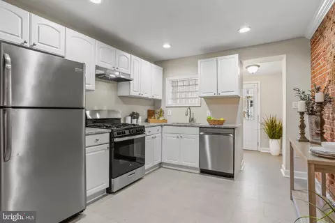 1432 Andre St, Baltimore, MD 21230 photo 6