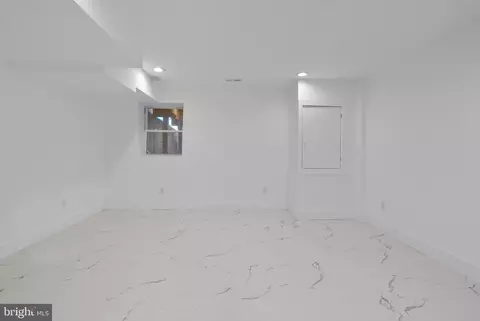 1818 Mcculloh St, Baltimore, MD 21217 photo 43
