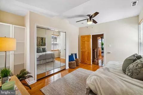 Bedroom - 1836 Byrd St, Baltimore, MD 21230 photo 2 of 5