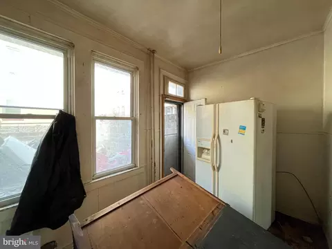 Entry Way - 2604 E Hoffman St, Baltimore, MD 21213 photo 1 of 4