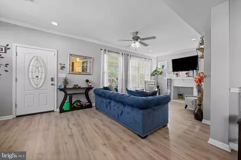 3817 Barrington Rd, Baltimore, MD 21215