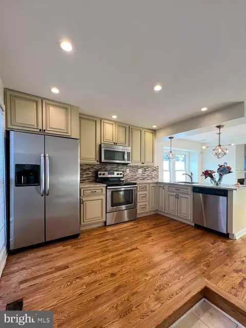 Kitchen - 820 S Paca St, Baltimore, MD 21230 photo 1 of 1