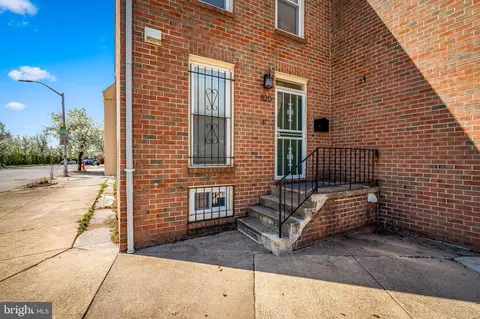 Exterior - 820 S Paca St, Baltimore, MD 21230 photo 3 of 4