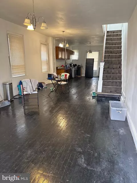 Entry Way - 3137 Baker St, Baltimore, MD 21216 photo 2 of 6