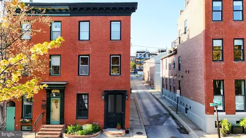 2114 E Lombard St, Baltimore, MD 21231 photo 1