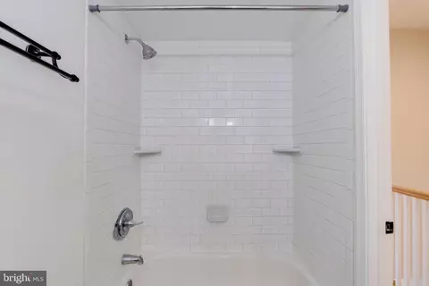 Bath - 622 Archer St, Baltimore, MD 21230 photo 3 of 3