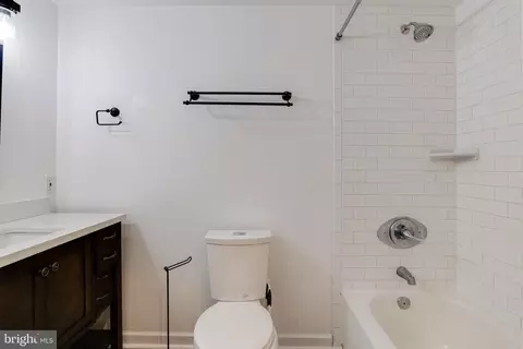 Bath - 622 Archer St, Baltimore, MD 21230 photo 2 of 3