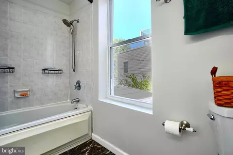 Bath - 2242 E Fairmount Ave, Baltimore, MD 21231 photo 3 of 6