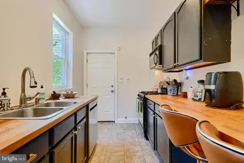 Kitchen - 2242 E Fairmount Ave, Baltimore, MD 21231 photo 2 of 4