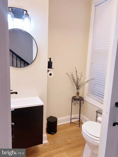 2263 Madison Ave, Baltimore, MD 21217 photo 6