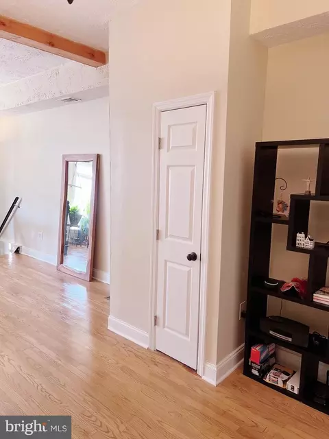 2263 Madison Ave, Baltimore, MD 21217 photo 11