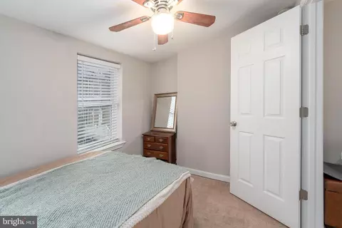 Bedroom - 1627 Olive St, Baltimore, MD 21230 photo 2 of 3