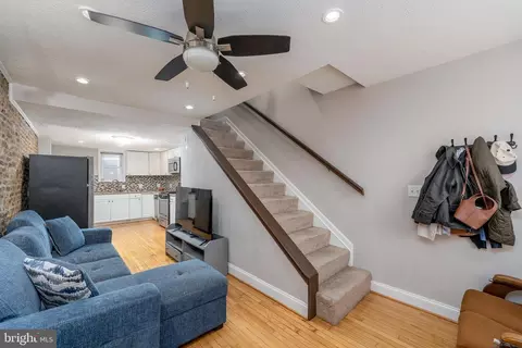 Entry Way - 1627 Olive St, Baltimore, MD 21230 photo 1 of 6