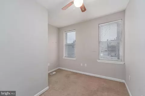 Bedroom - 1627 Olive St, Baltimore, MD 21230 photo 3 of 3