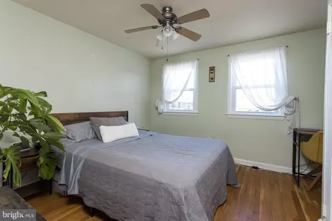 Bedroom - 607 W 36th St, Baltimore, MD 21211 photo 3 of 4