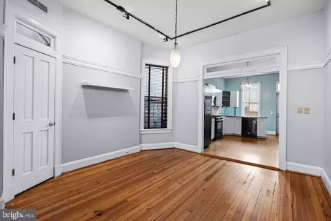 Living - 2832 E Baltimore St, Baltimore, MD 21224 photo 5 of 5