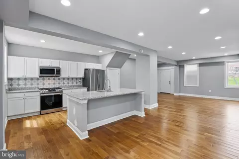 4137 Fairview Ave, Baltimore, MD 21216 photo 7