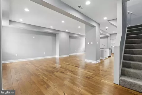 4137 Fairview Ave, Baltimore, MD 21216