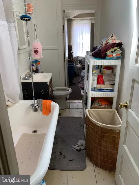 721 Bartlett Ave, Baltimore, MD 21218 photo 4
