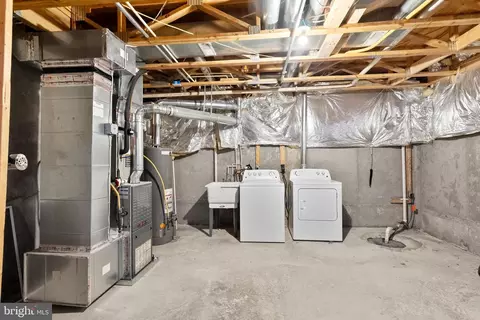 Other - 1004 Argyle Ave, Baltimore, MD 21201 photo 13 of 16