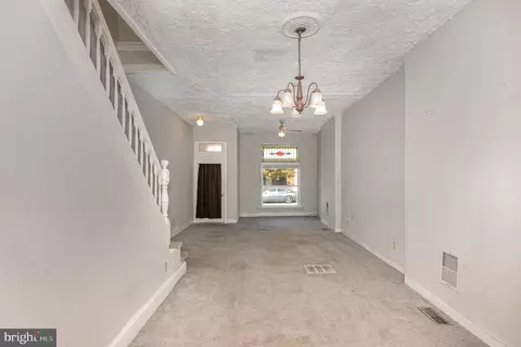 Living - 2419 E Oliver St, Baltimore, MD 21213 photo 2 of 4