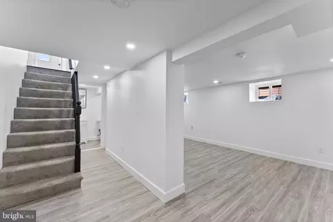 Entry Way - 3508 Denison Rd, Baltimore, MD 21215 photo 6 of 9
