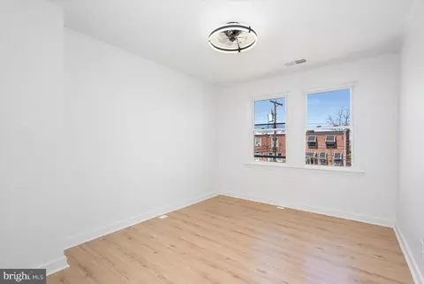 Bedroom - 3520 Elmora Ave, Baltimore, MD 21213 photo 4 of 6