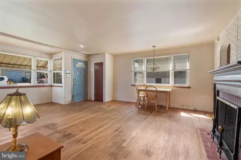 Living - 5016 Morello Rd, Baltimore, MD 21214 photo 3 of 3