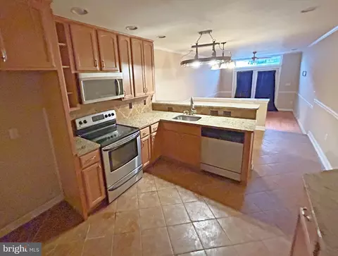 Kitchen - 1141 Nanticoke St, Baltimore, MD 21230 photo 2 of 3