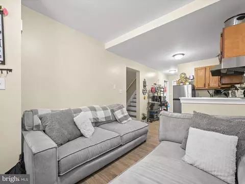 925 Bennett Pl, Baltimore, MD 21223 photo 5
