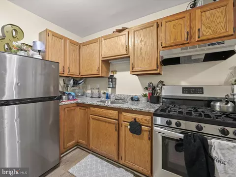 925 Bennett Pl, Baltimore, MD 21223 photo 8
