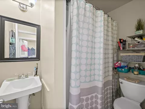 925 Bennett Pl, Baltimore, MD 21223 photo 11